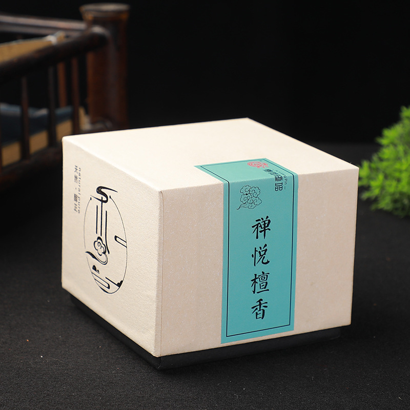 8:Zen Yue Sandalwood (square box)