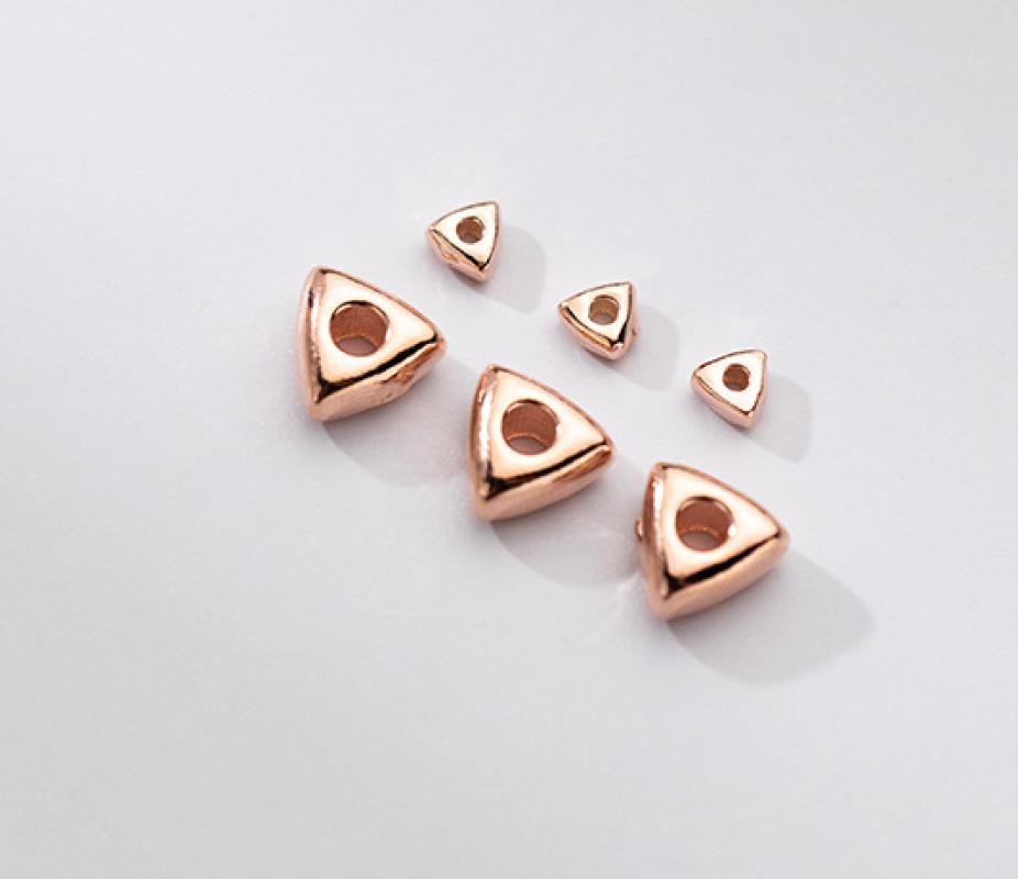 rose gold color small 3mm (single)