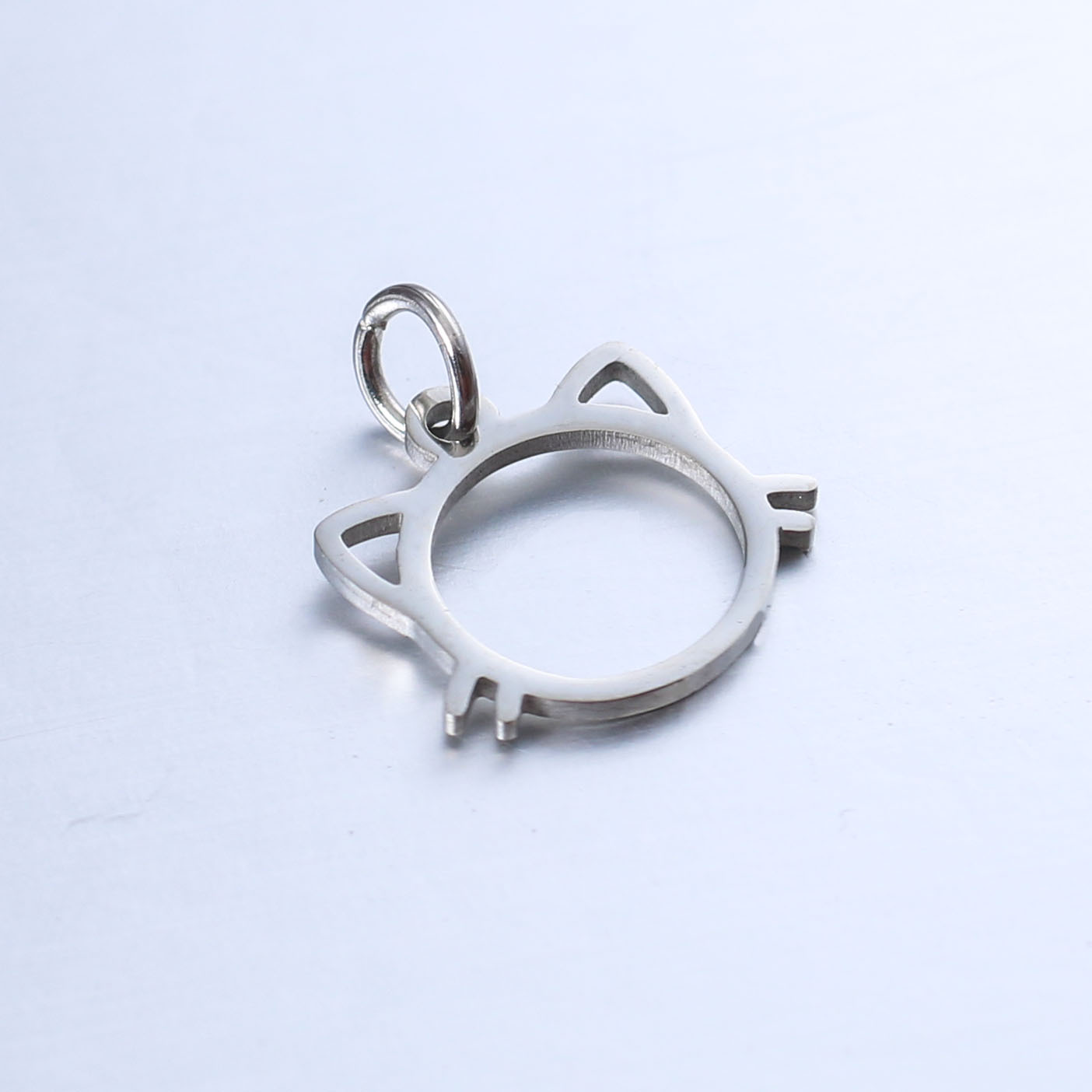 2:Enclosed Jump ring, ( 0.8*5mm ) steel color