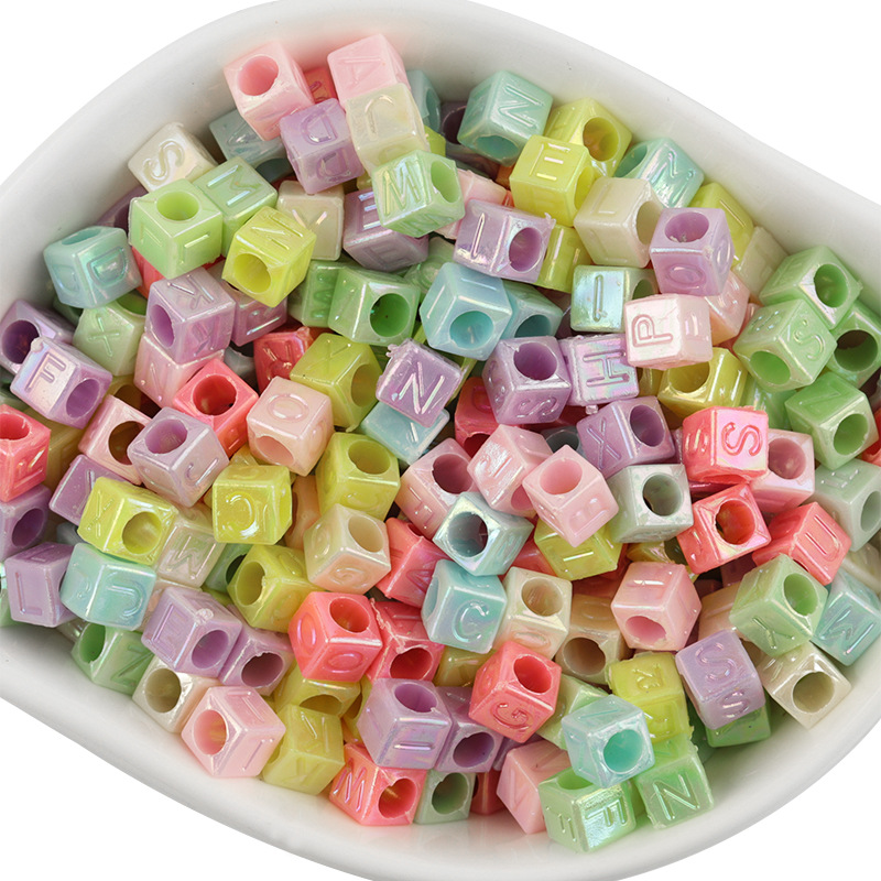Oil solid color square letter beads