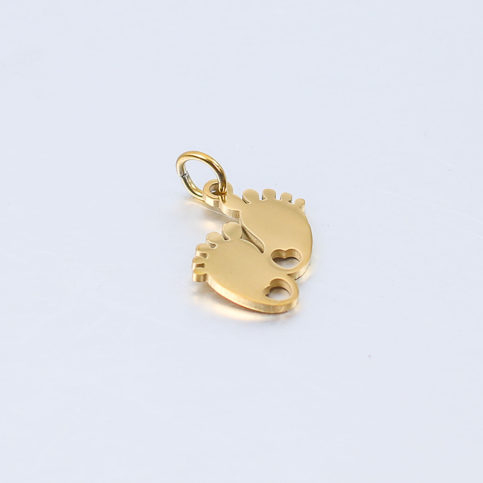 1:Gold ,with jump ring,( 0.8*5mm )