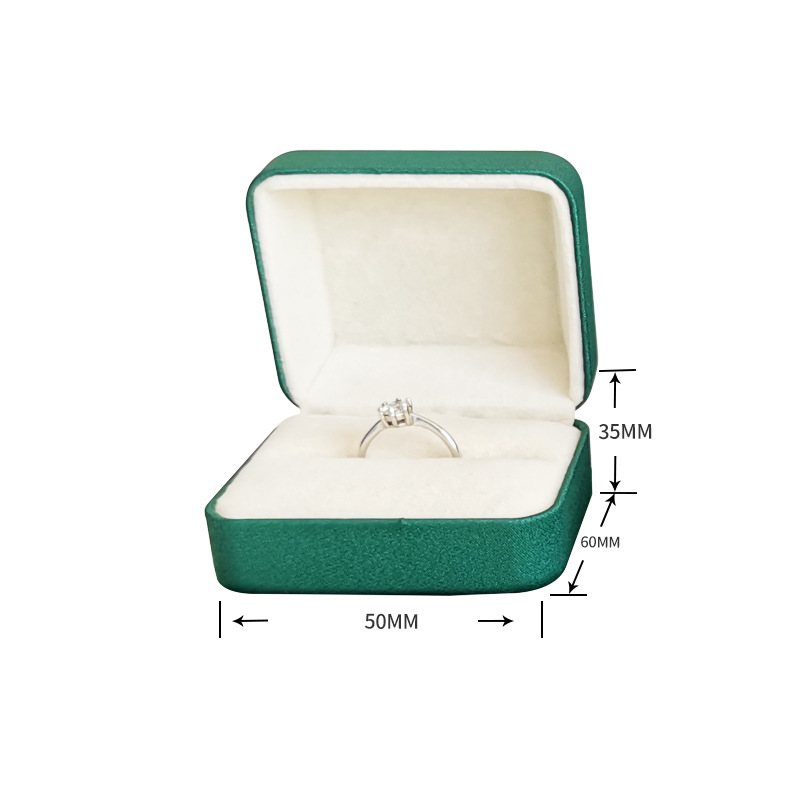 Single ring 50*60*35MM emerald