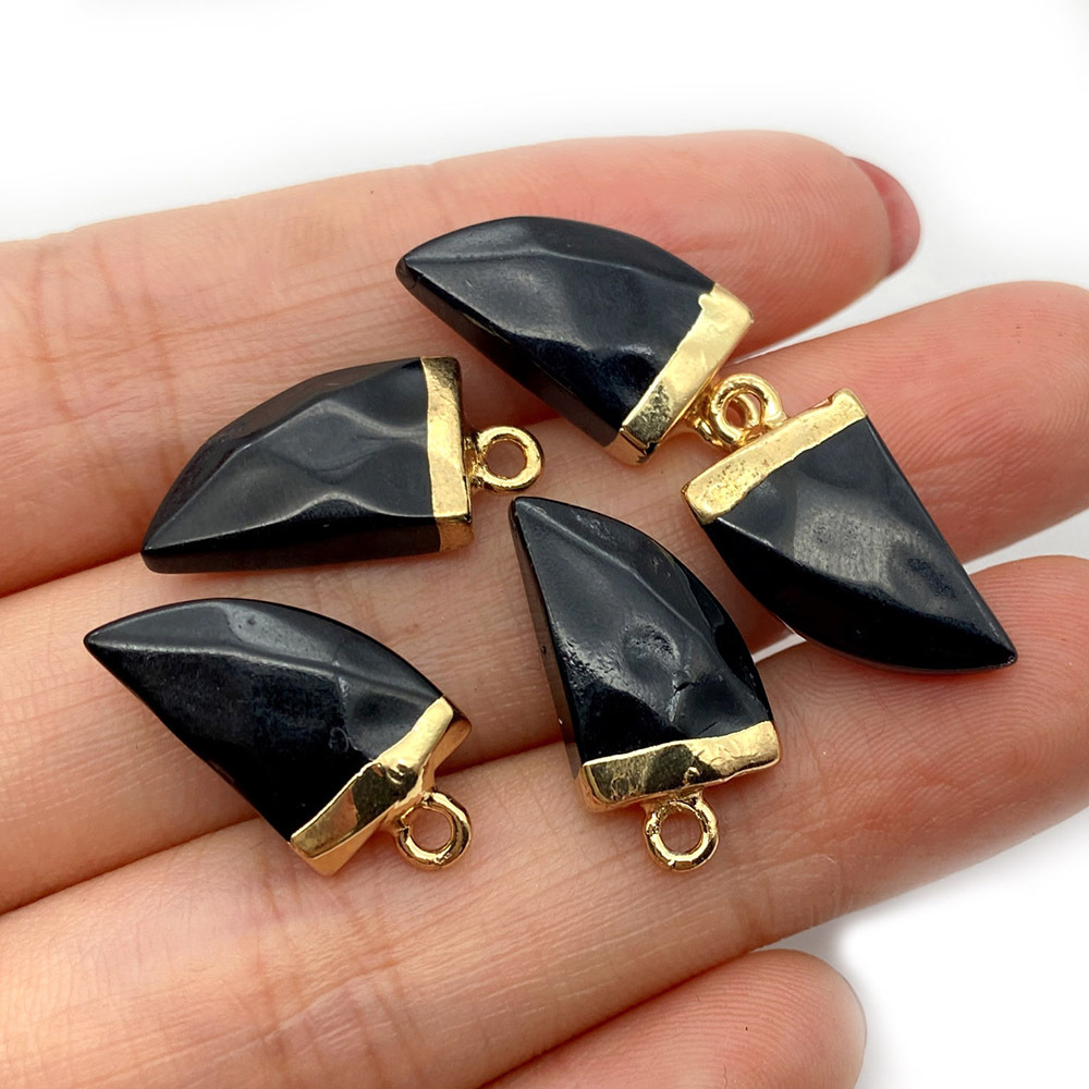 9:Agate Black