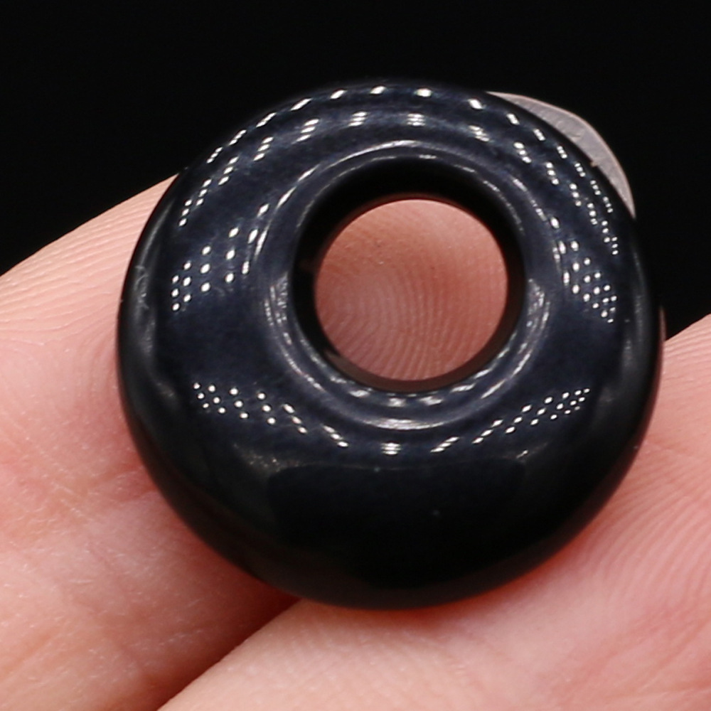 Black agate diameter 18mm-hole 5.5mm
