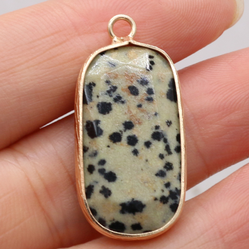 Speckled stone 15x30mm