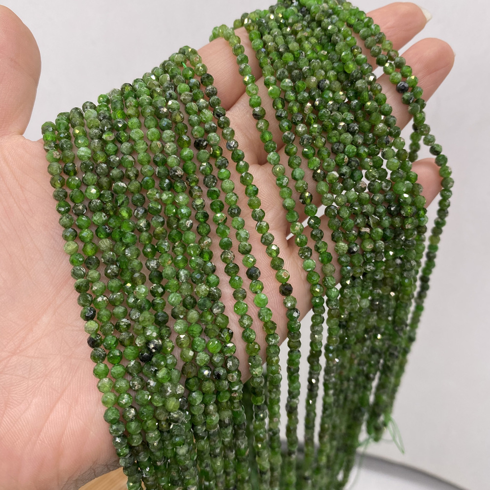 Green Spodum 3mm