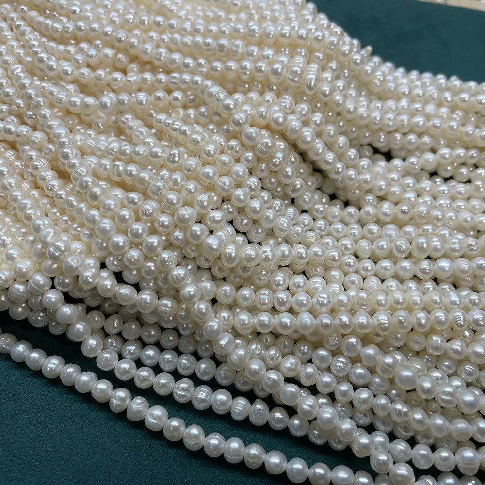 White strong light thread beads, about 72, 5-6mm