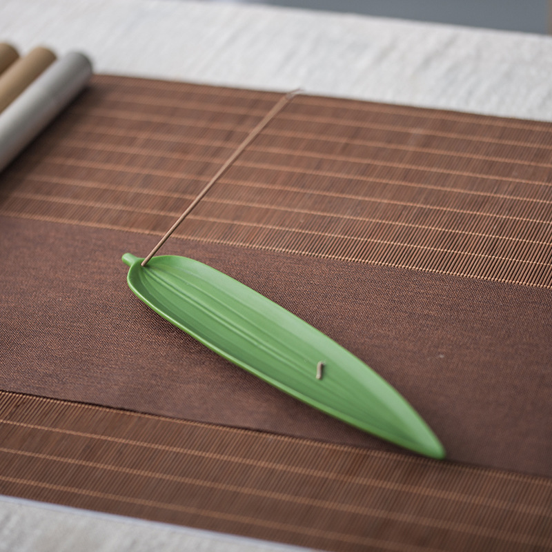 1:Bamboo leaf incense sticks