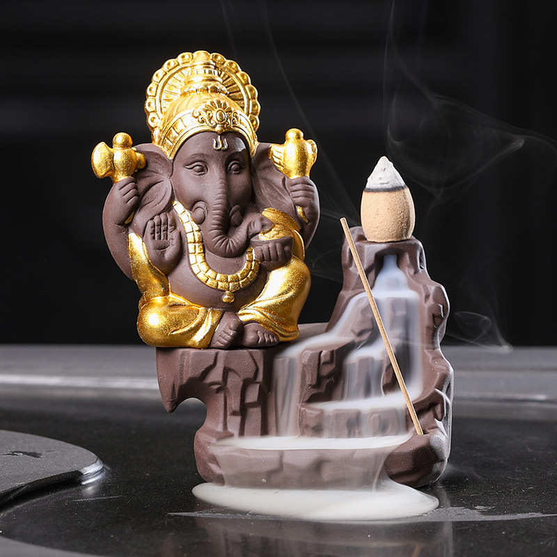 2:Ganesha (Golden Robe)