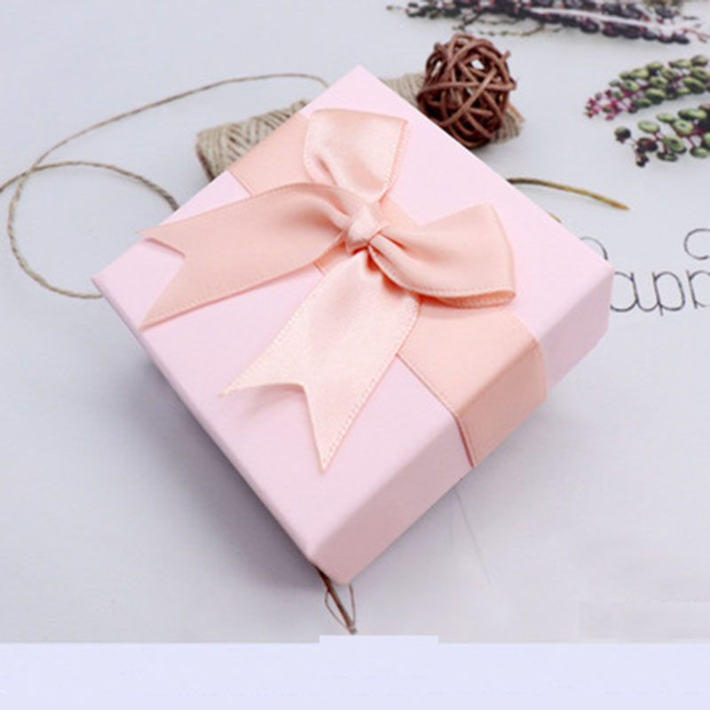 2:Pink box pink bow