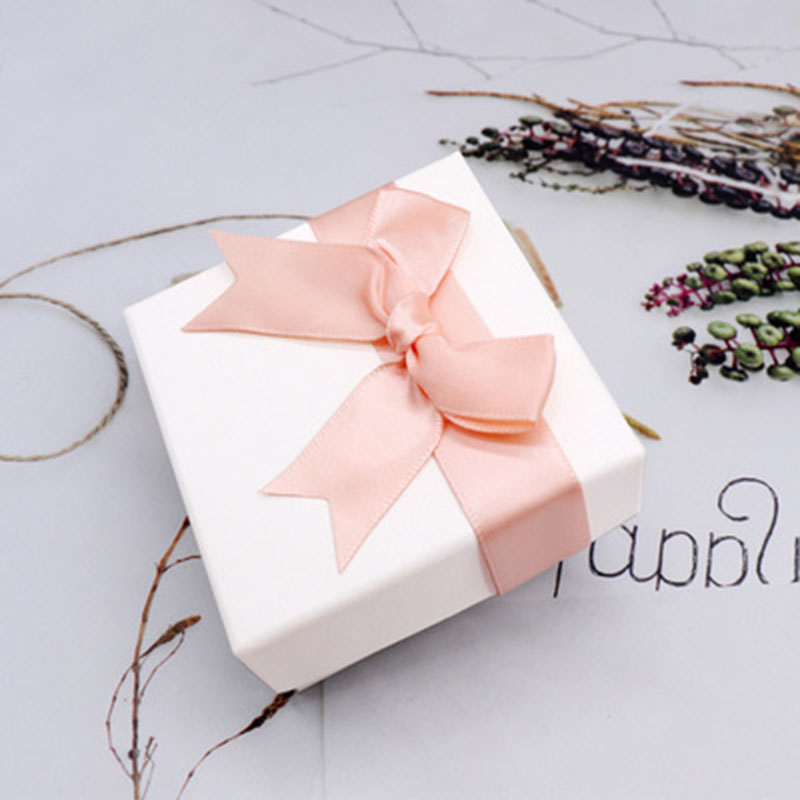 White box pink bow