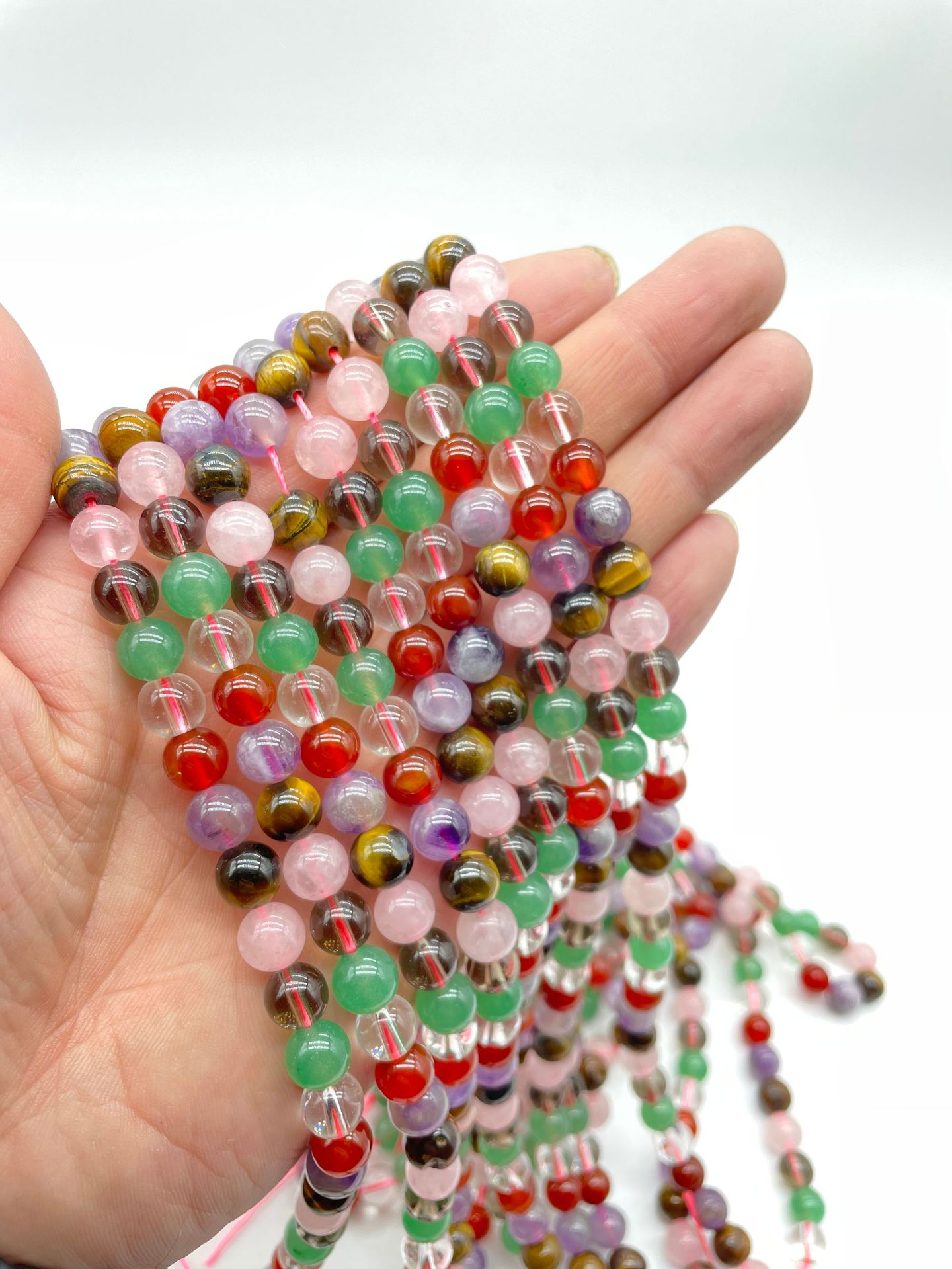6mm (about 60 beads/strand)