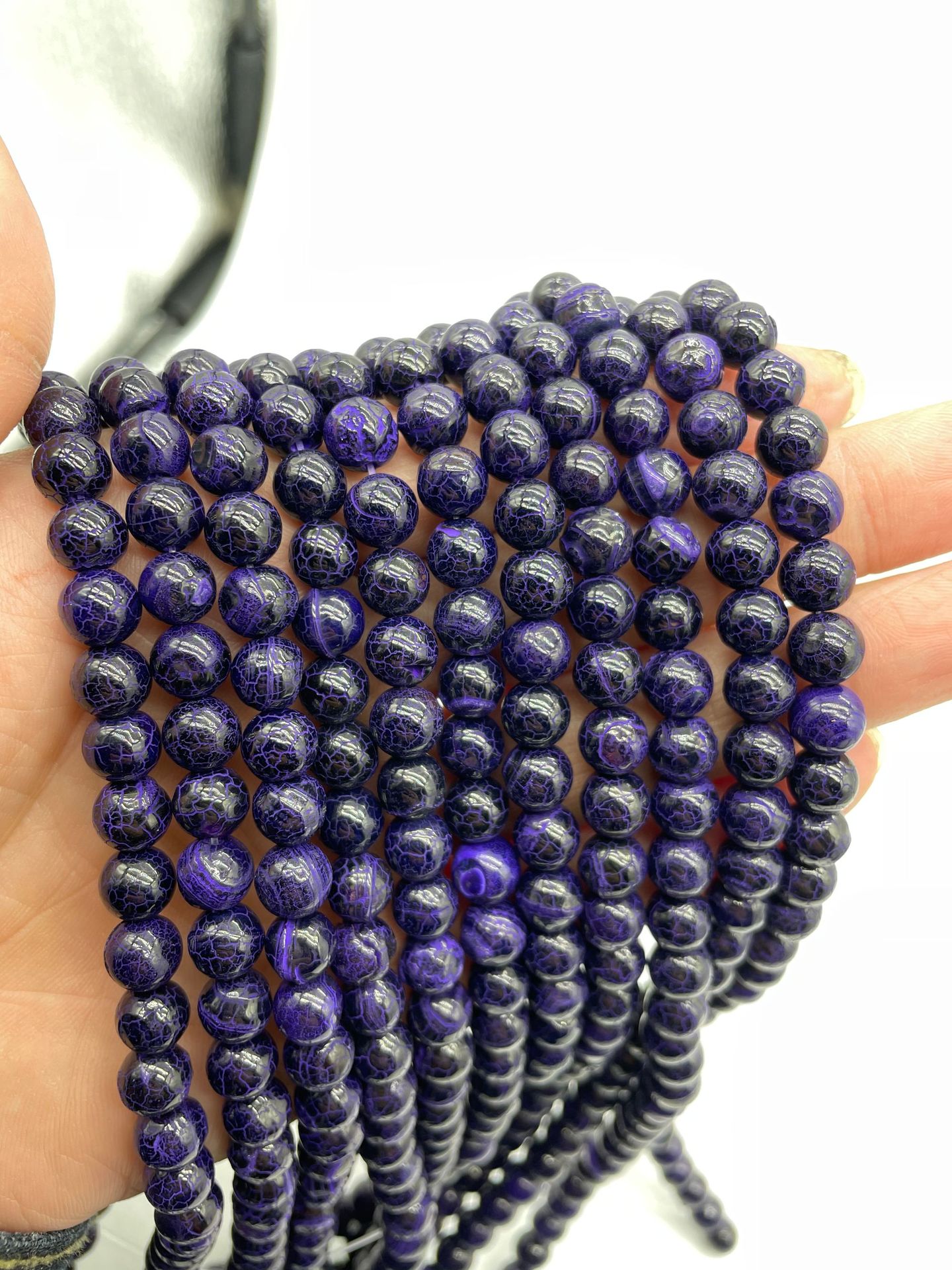 Purple 6mm (about 60 beads/strand)