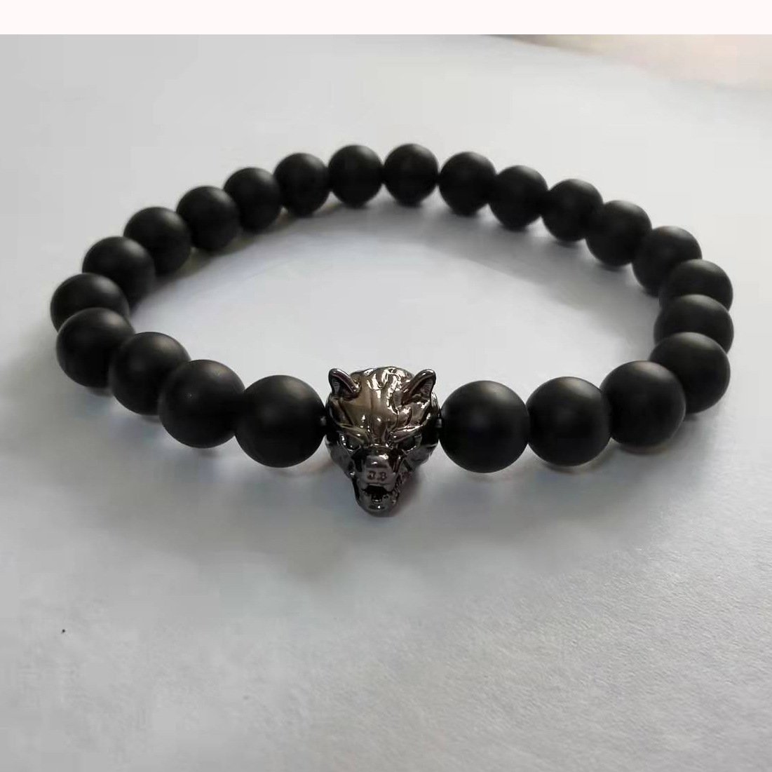 7:Wolf head bracelet