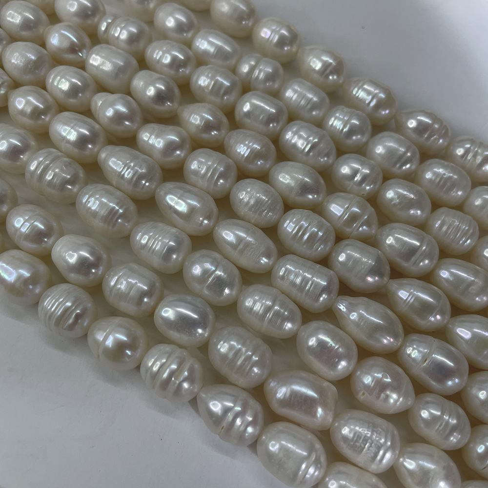 2:White thread beads