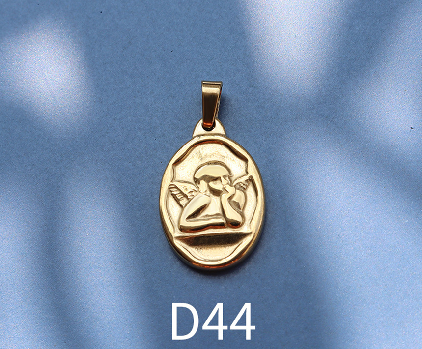 D44 gold 1.5x2.2cm