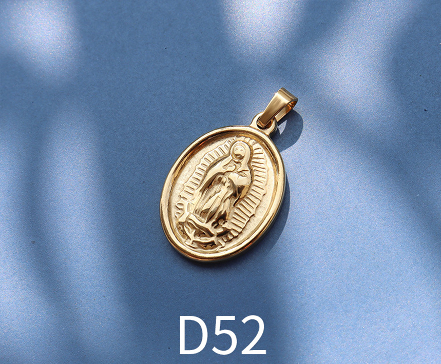 D52 gold 1.8x2.5cm