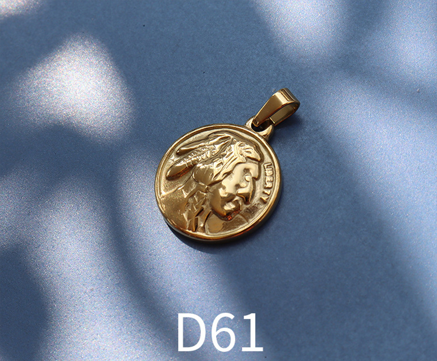 D61 gold 1.8x2.1cm