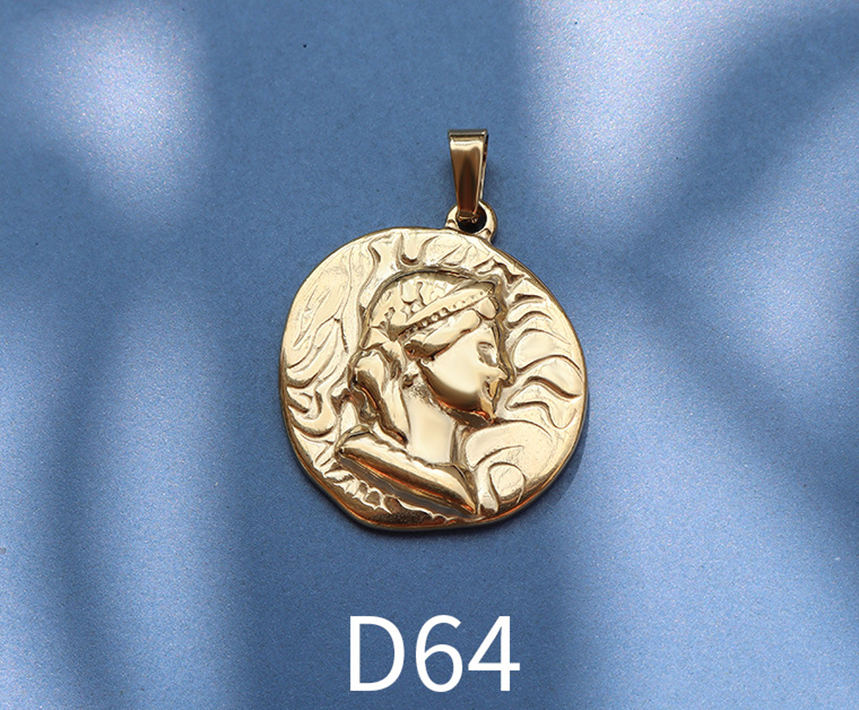 22:D64 gold 2.3x2.5cm