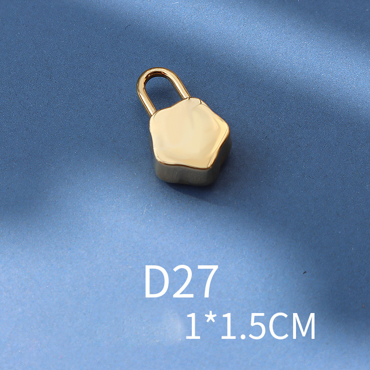 D27 Golden small five-pointed star lock 1x1.5cm