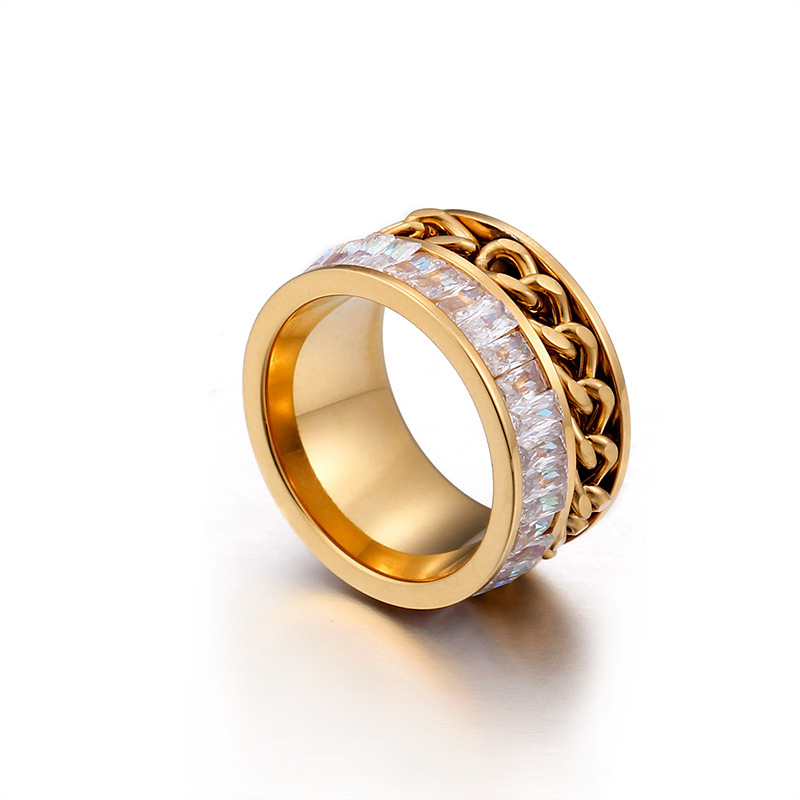Gold, ring size 6