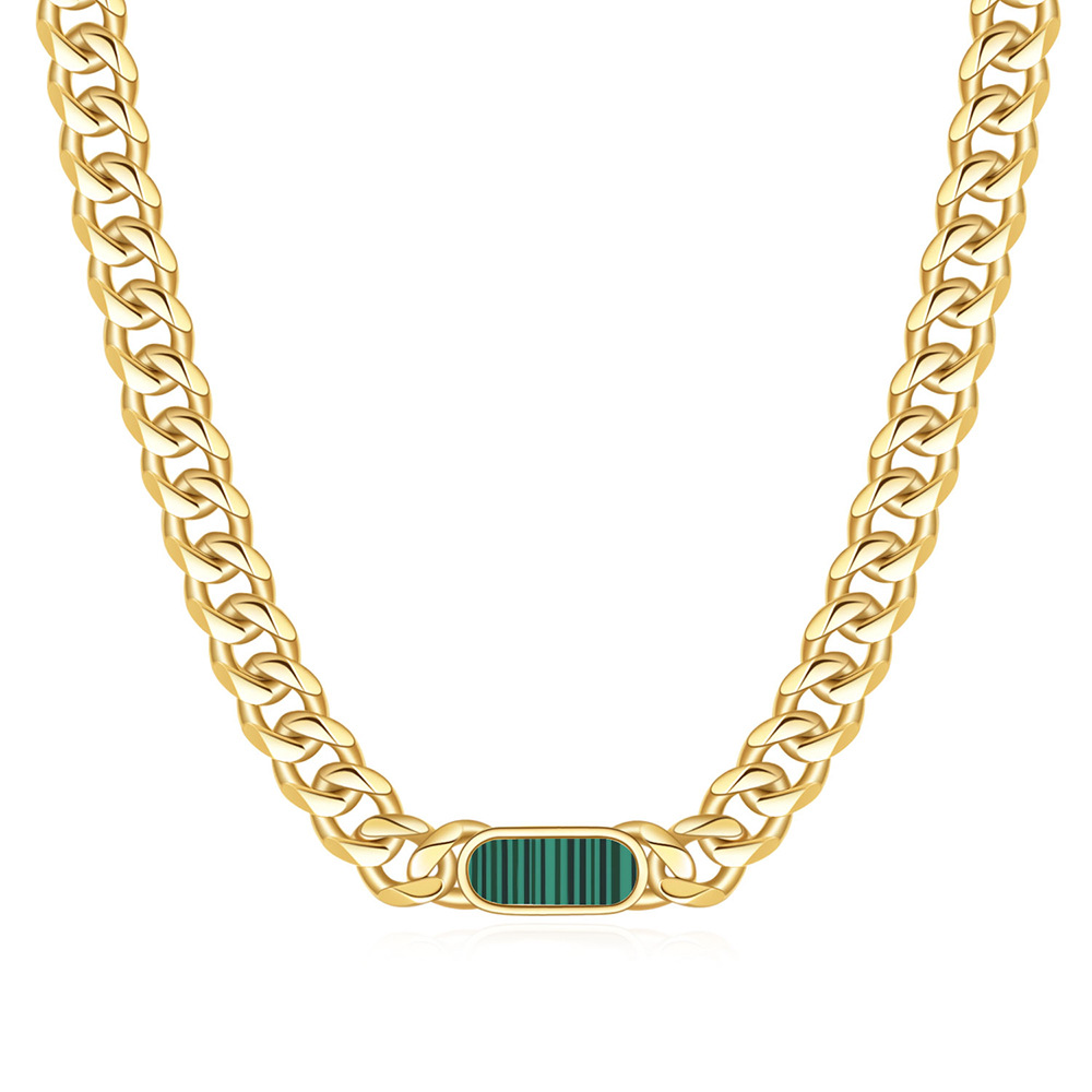 2:necklace green