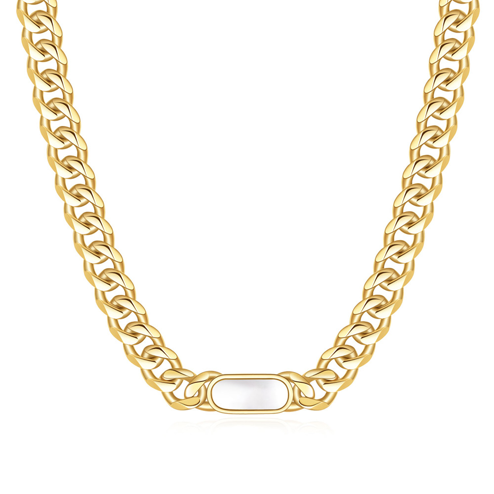 3:necklace white