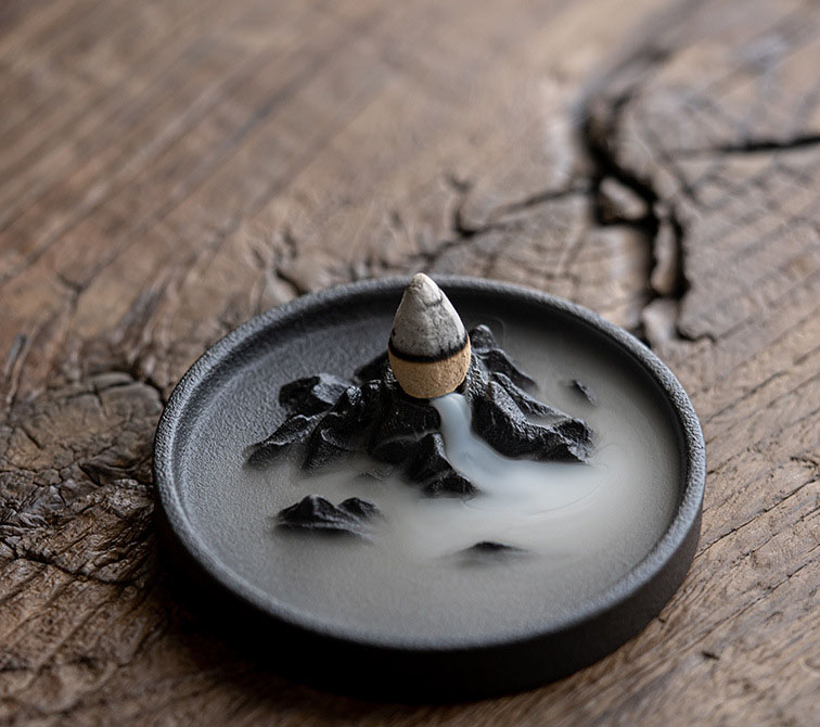 Mountain and sea incense (Zen black) 9.8*1.7cm