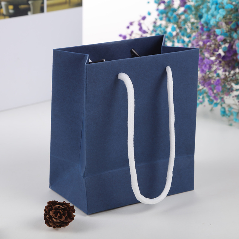 Blue gift bag (no size, any size) 9*9*3.5