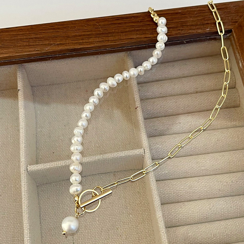 2:Water drop OT pearl necklace