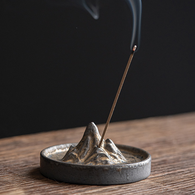 2:Boshan incense stick (gilt) 8.3*3.7cm