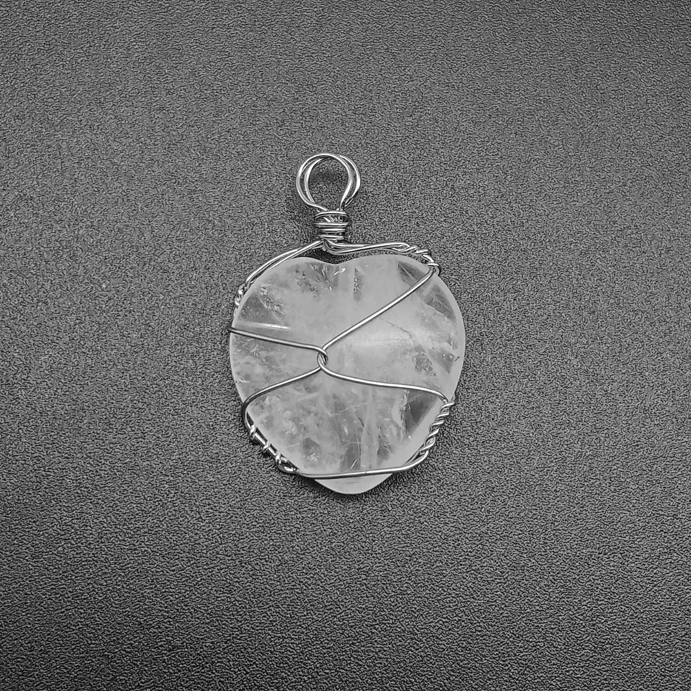 White Crystal (love) Finished product (with chain)