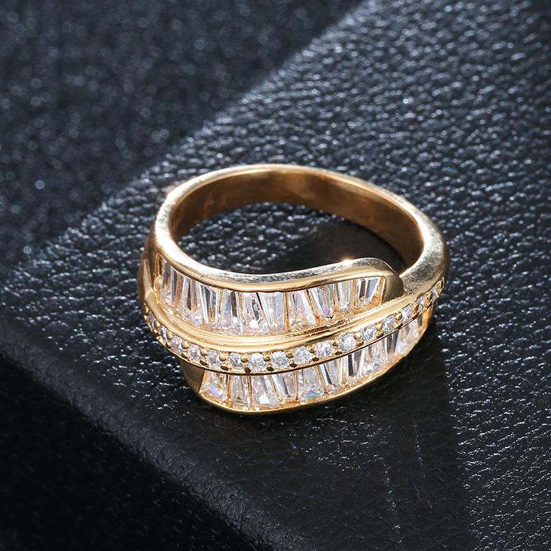 8:H gold color plated ring  7