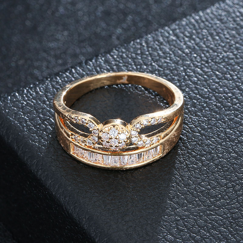 H gold color plated ring 7