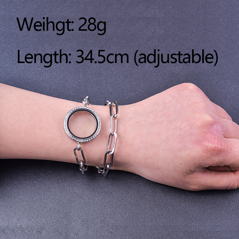 3:Bracelet, length 34.5cm