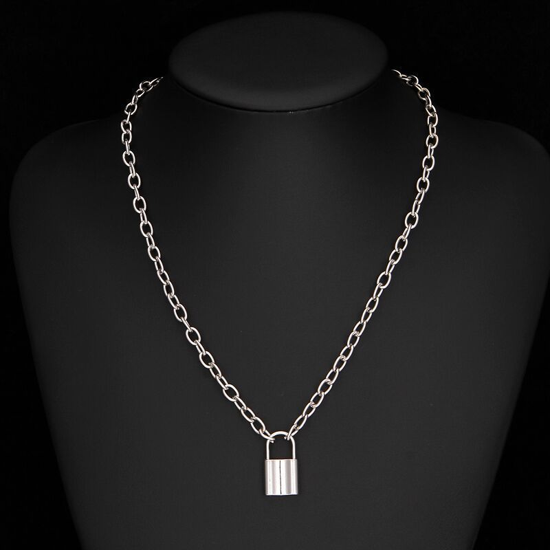 3:Single lock necklace