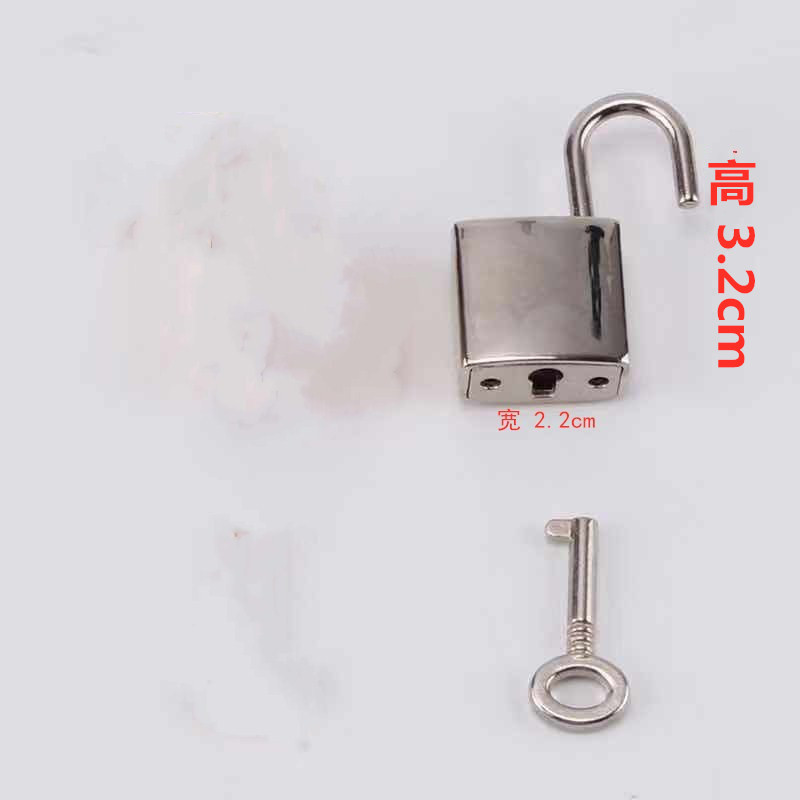 Lock and key silver