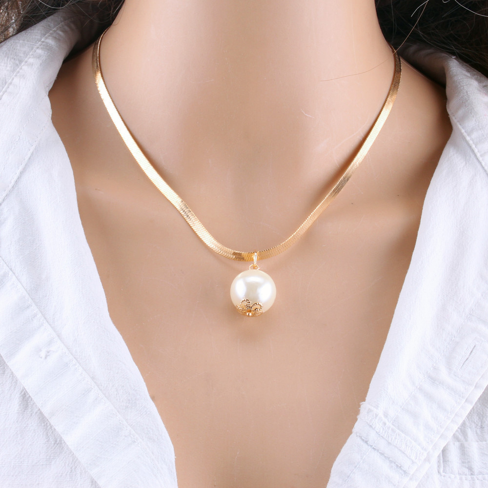 Snake chain pearl single layer gold