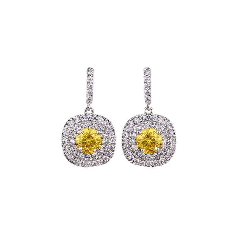 White and gold zircon earrings