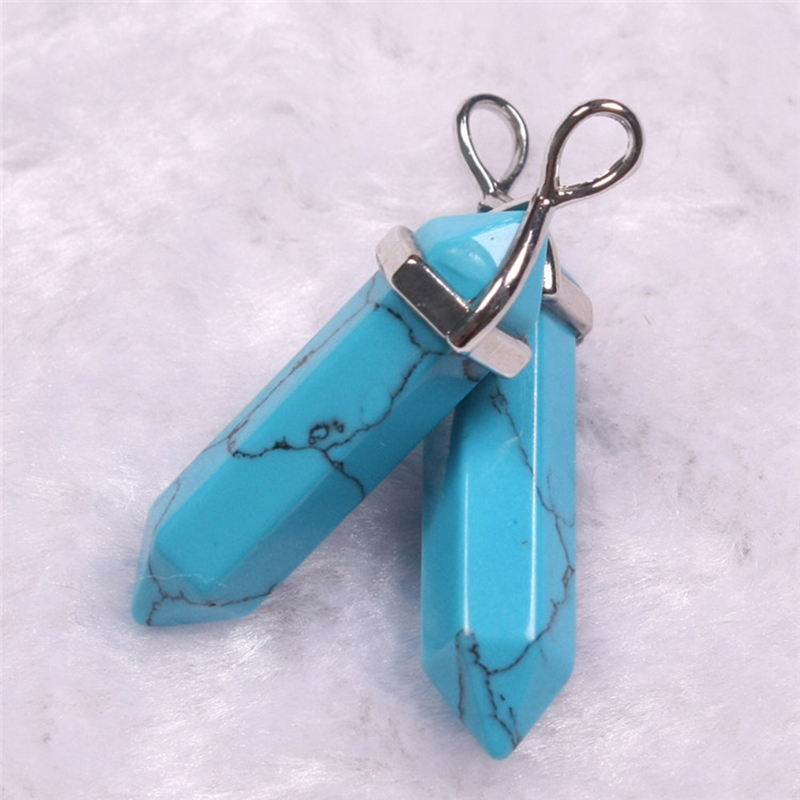 Blue turquoise (synthetic material)