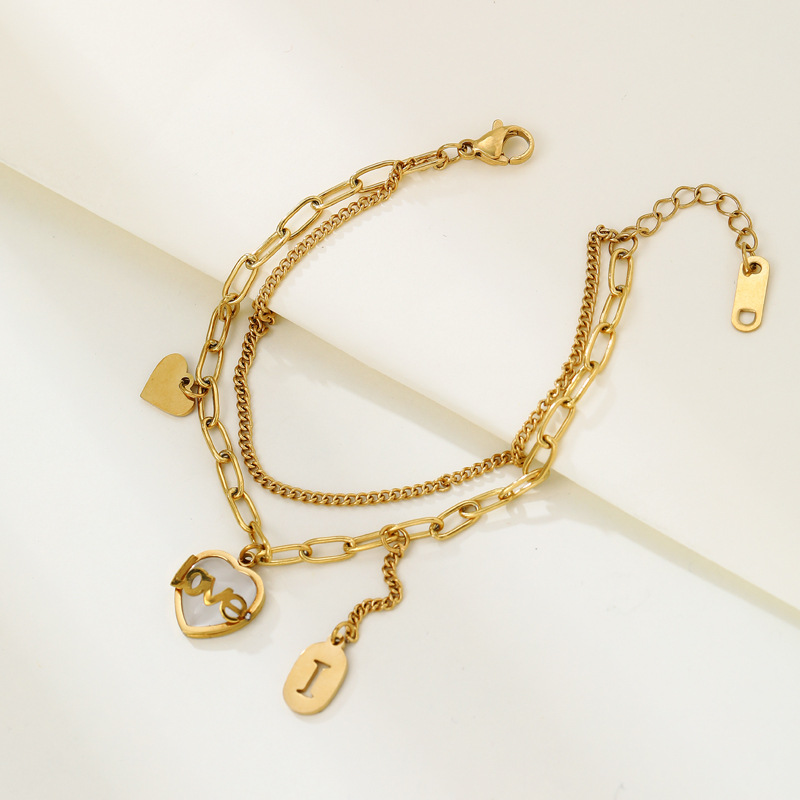3:Bracelet, gold, length 16cm