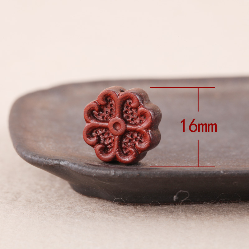 2:ZTP020 Four-leaf flower 16mm