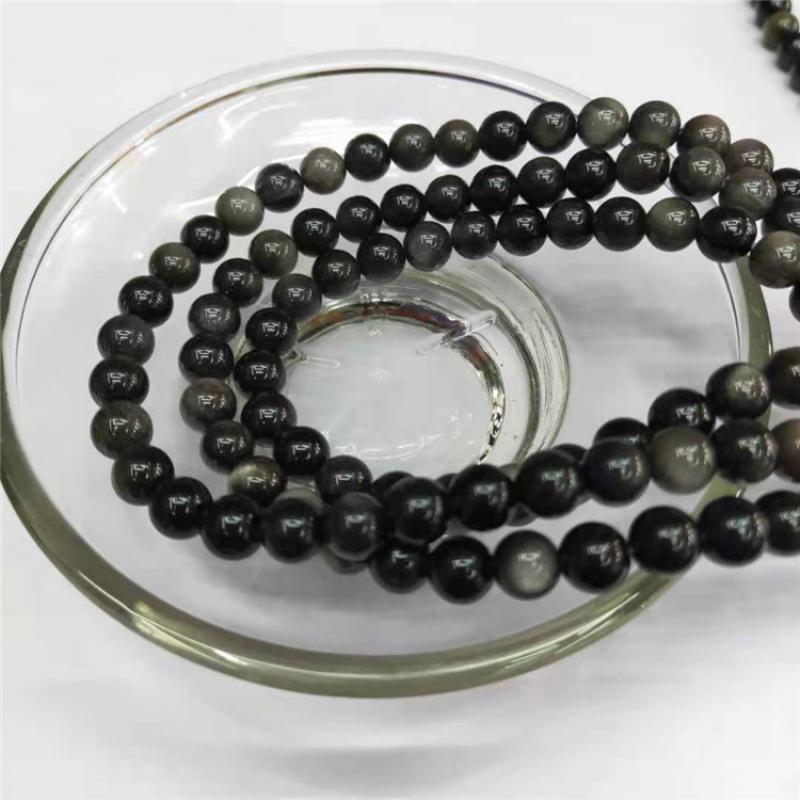 black with silver 10mm (38 pieces/strand)