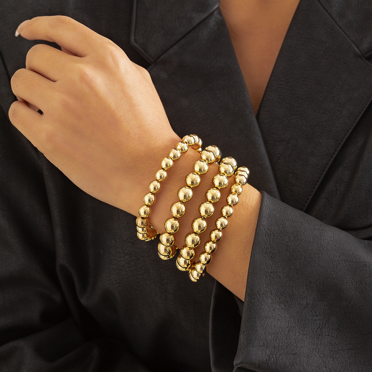 Golden bracelet 0989
