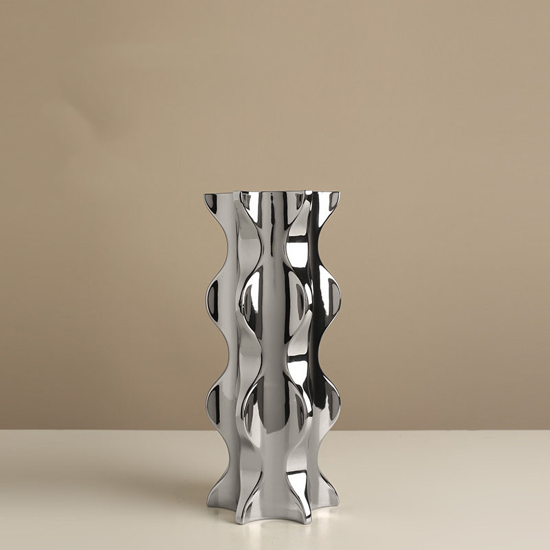 10x9x28cm Memphis Silver Plated Vase