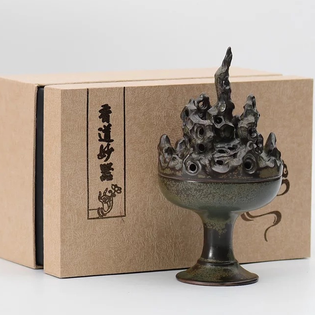 1:Taihu Stone Incense Burner-With Gift Box