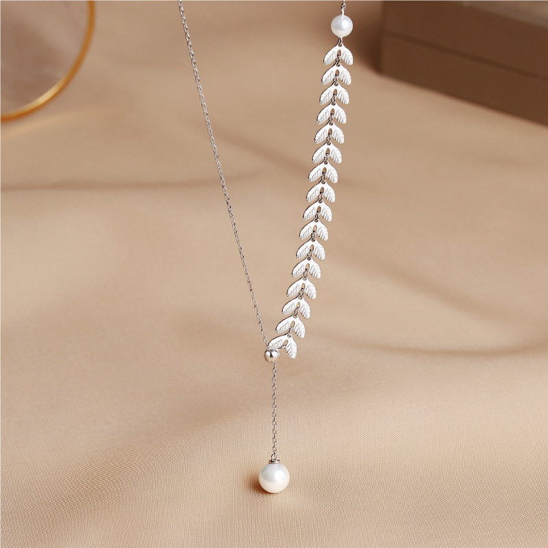 2:platinum color necklace 40cm