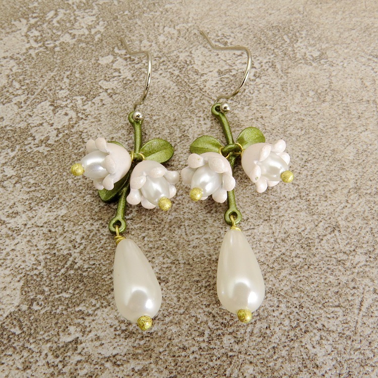 5:Lily of the Valley Short Imitation Pearl