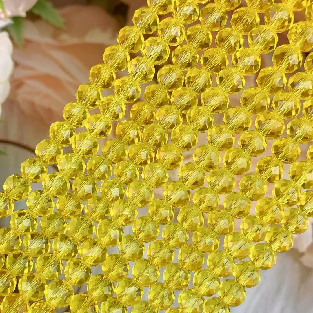 About 190 pieces of golden yellow 2mm