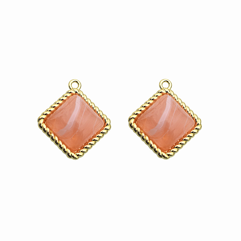Square pink, 23x26mm